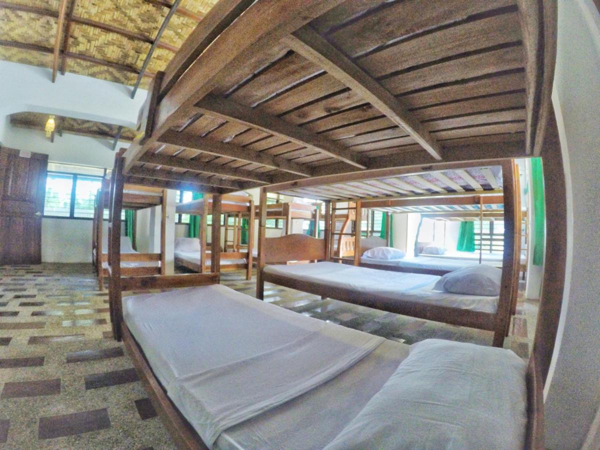 Patrick'S On The Beach Resort General Luna  Extérieur photo