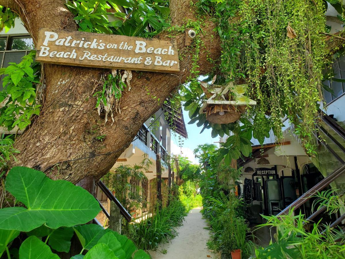 Patrick'S On The Beach Resort General Luna  Extérieur photo